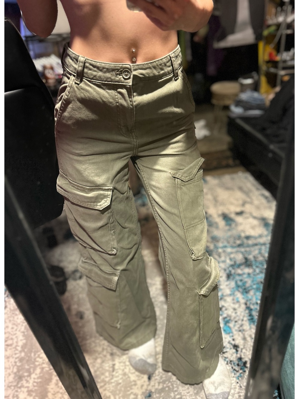 H&M Olive Green Wide-Leg Cargo Pants